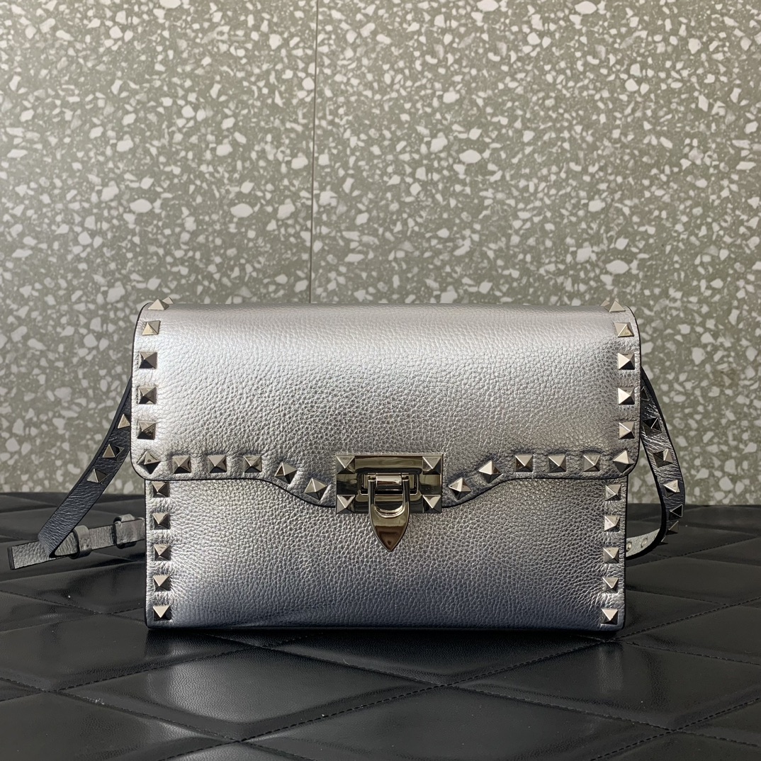 Valentino Garavani Rockstud Crossbody Bag in Silver Grainy Calfskin